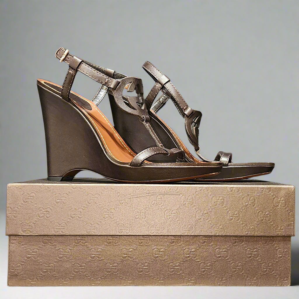 Loved by Lea Gucci Women's Brown Leather Wedge Sandals