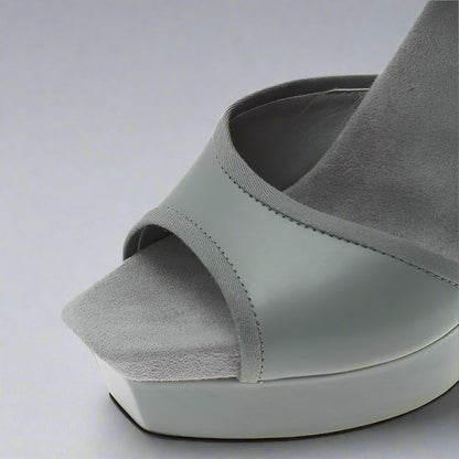 Loved By Lea: Gucci Grey Leather Gail Platform Sandals – Size 8.5/38.5 with Box