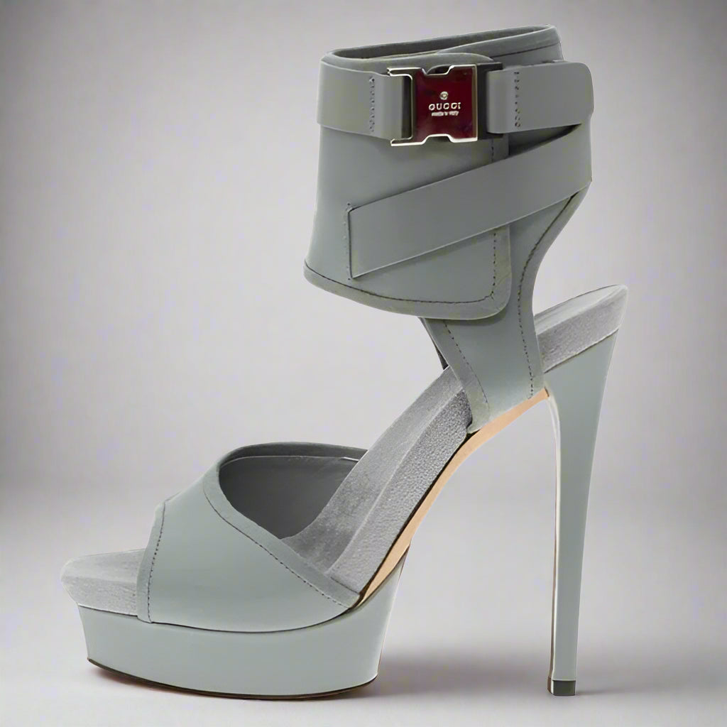 Loved By Lea: Gucci Grey Leather Gail Platform Sandals – Size 8.5/38.5 with Box