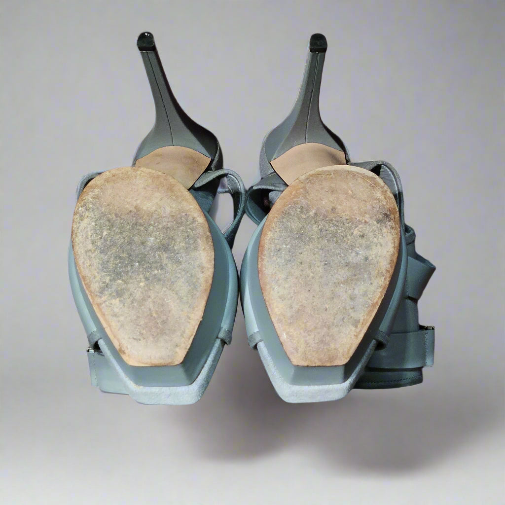 Loved By Lea: Gucci Grey Leather Gail Platform Sandals – Size 8.5/38.5 with Box