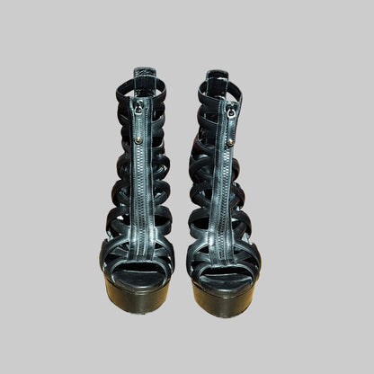 Loved By Lea: Gucci Black “Venus” Zip Pump — EU 39 / US 9 (Very Rare)