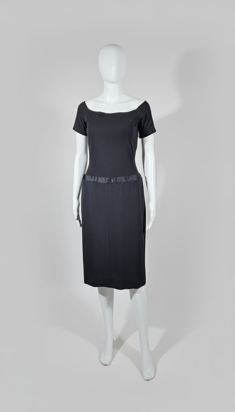 Loved by Lea: Vera Wang Black Dress with Waist Detail – Size 8