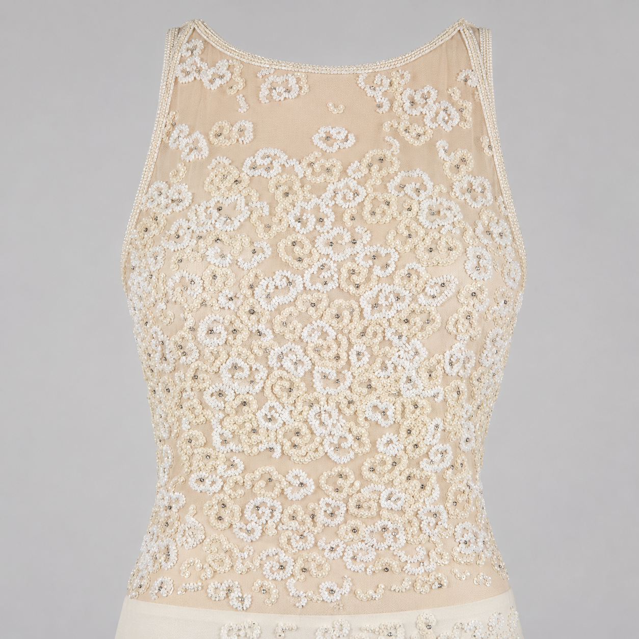 Loved By Lea: Vera Wang Cream Long Beaded Gown Size 8