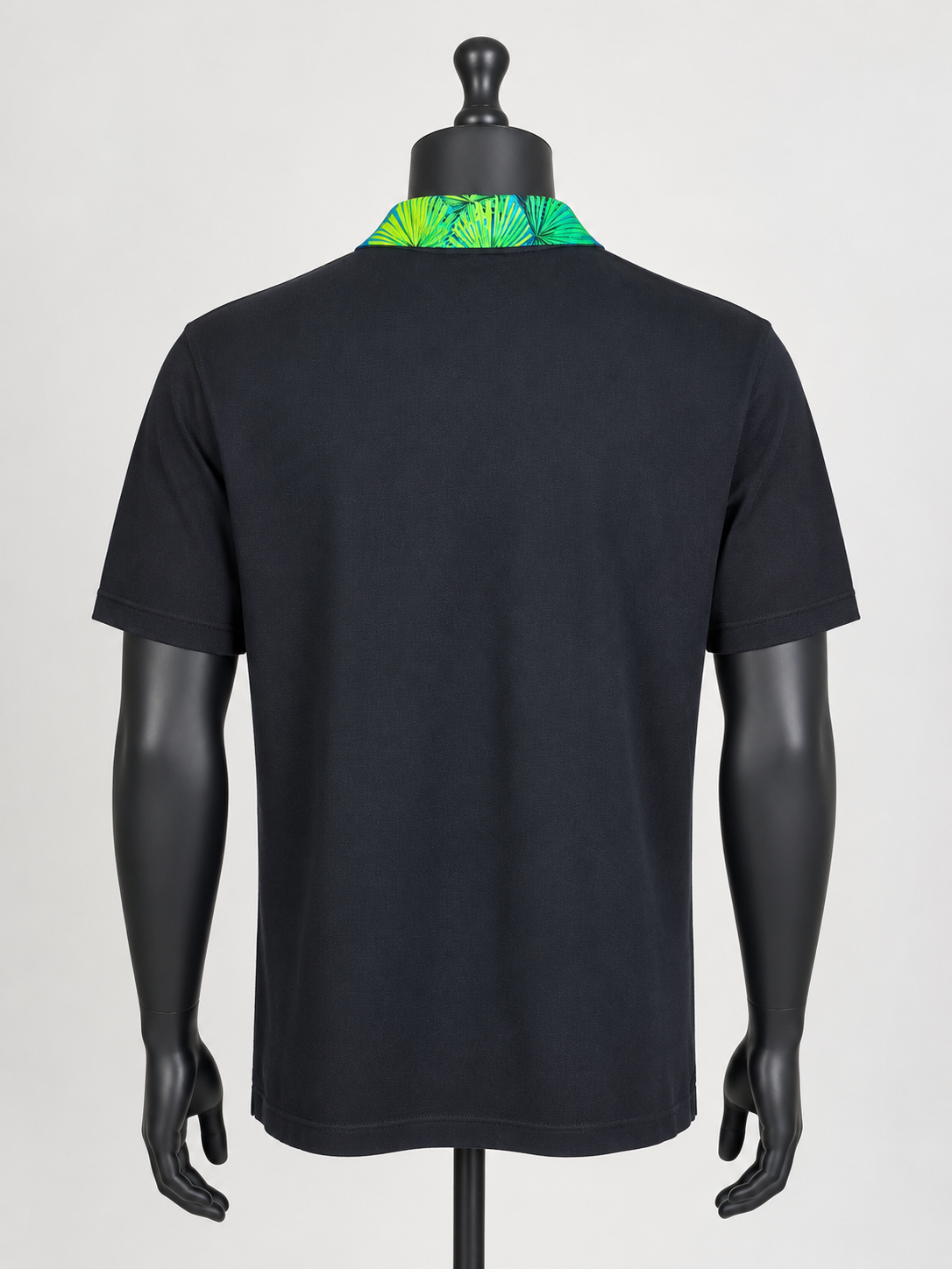 Versace Jungle Print Polo Shirt | Men's 2XL | Condition A Like New | Loved By Lea